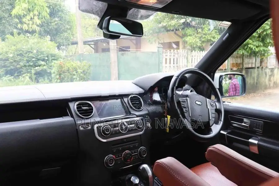 Land Rover Discovery HSE Domestic Edition 2011