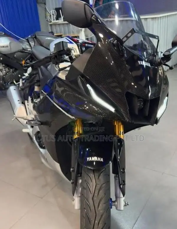 Yamaha R15M v4 2026