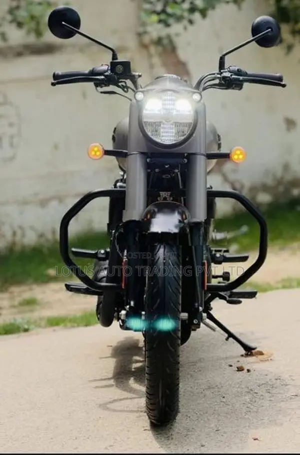 Royal Enfield Classic Gun Grey 2026