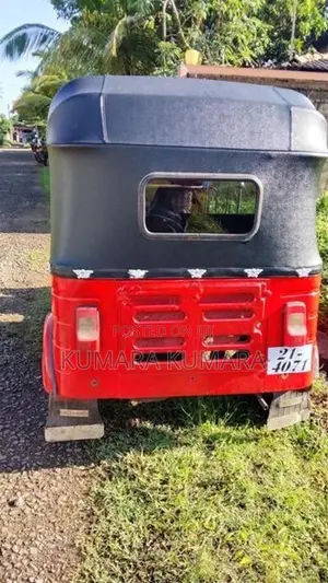 Bajaj RE 1996