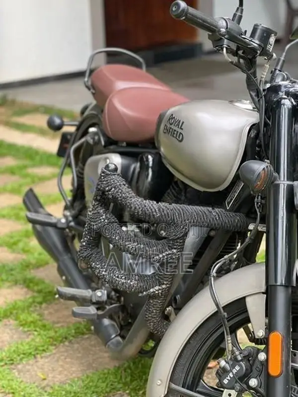 Royal Enfield Classic 350 2024