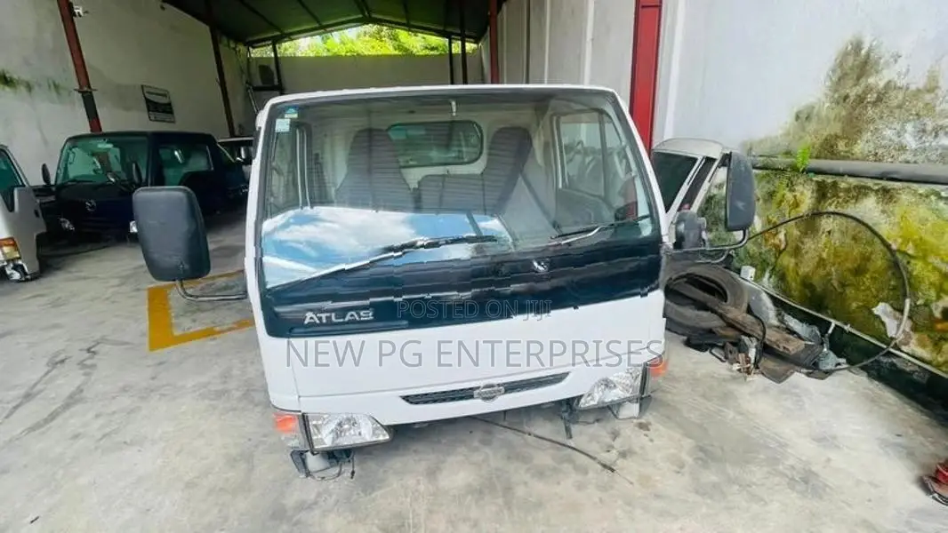 Nissan Atlas Crystal Light Lorry Cabin 12v