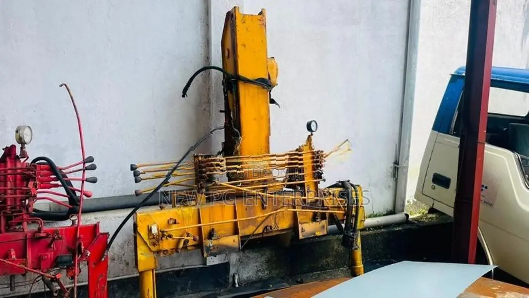 Kato Crane 2.2 T Yellow Truck-Mounted Boom