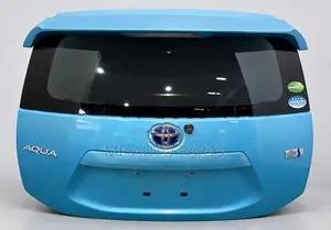 Toyota Aqua Dicky Door
