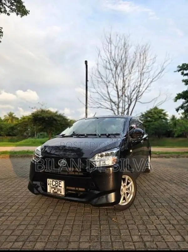 Daihatsu Mira 2017