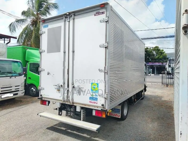 Isuzu Elf NPR85 14.5FT UNREG 2018