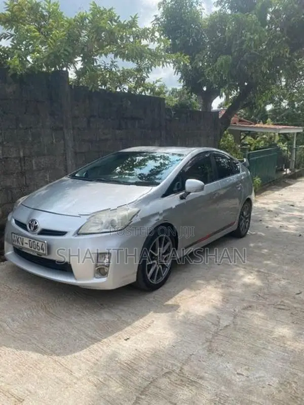 Toyota Prius 2012