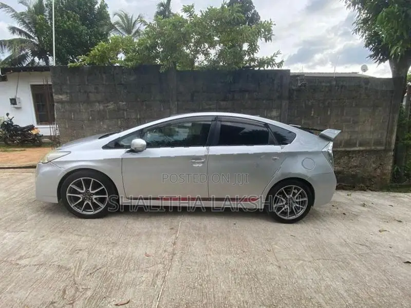 Toyota Prius 2012