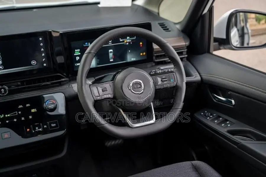 Nissan Serena e-POWER Highway star 2025