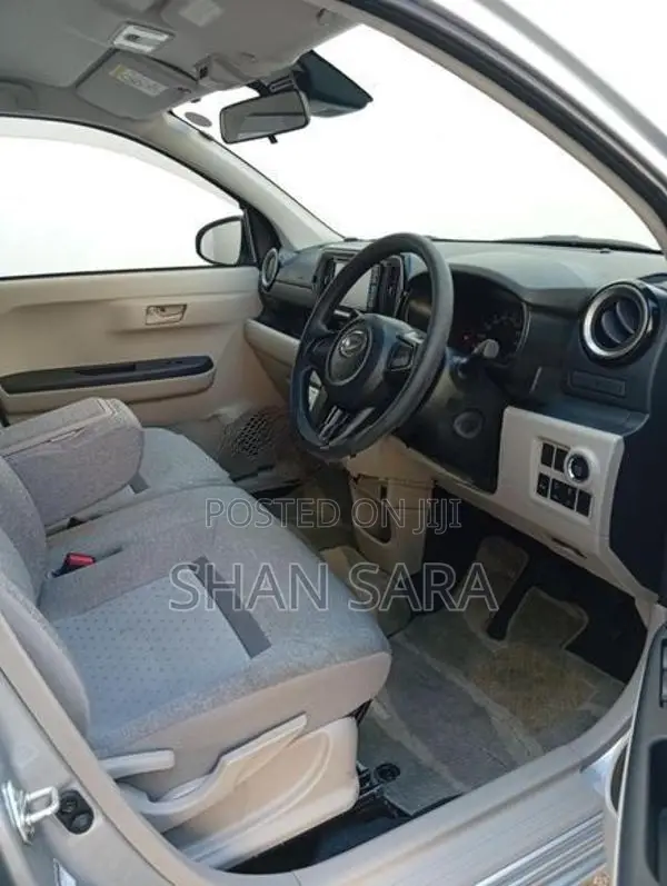 Toyota Passo XL 2024