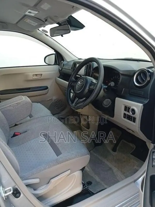 Toyota Passo XL 2024