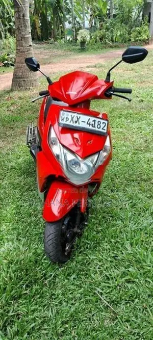 Honda Dio 2012