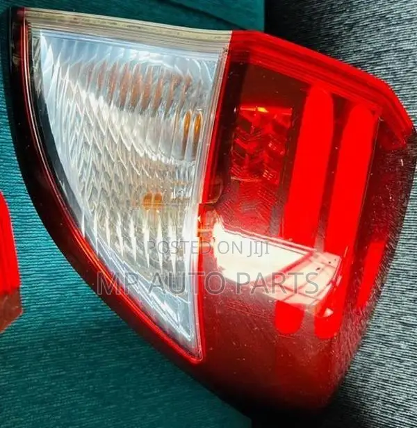 Honda Vezel Tail Light