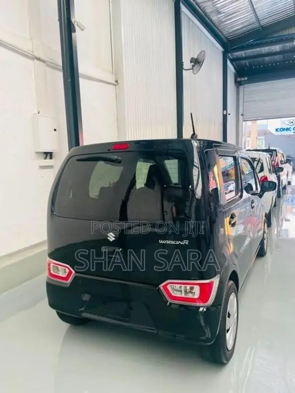 Suzuki Wagon R FX 2024