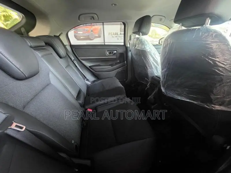 Honda Vezel Z Wireless+ApplePlay 2025