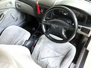 Nissan Sunny N16 2001