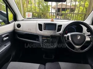 Suzuki Wagon R 2014