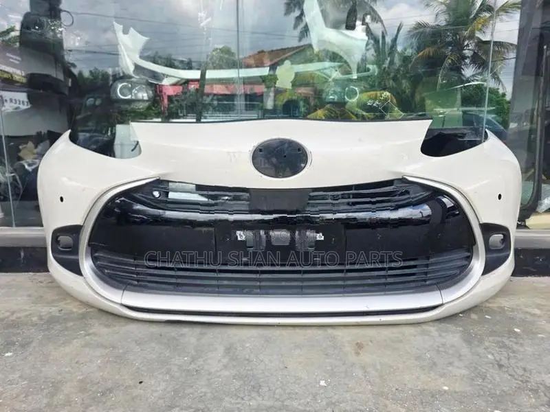 Toyota Aqua Front Buffer