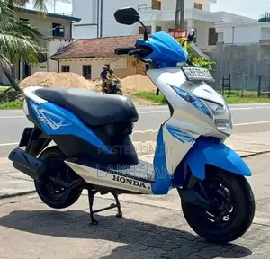 Honda Dio 2017