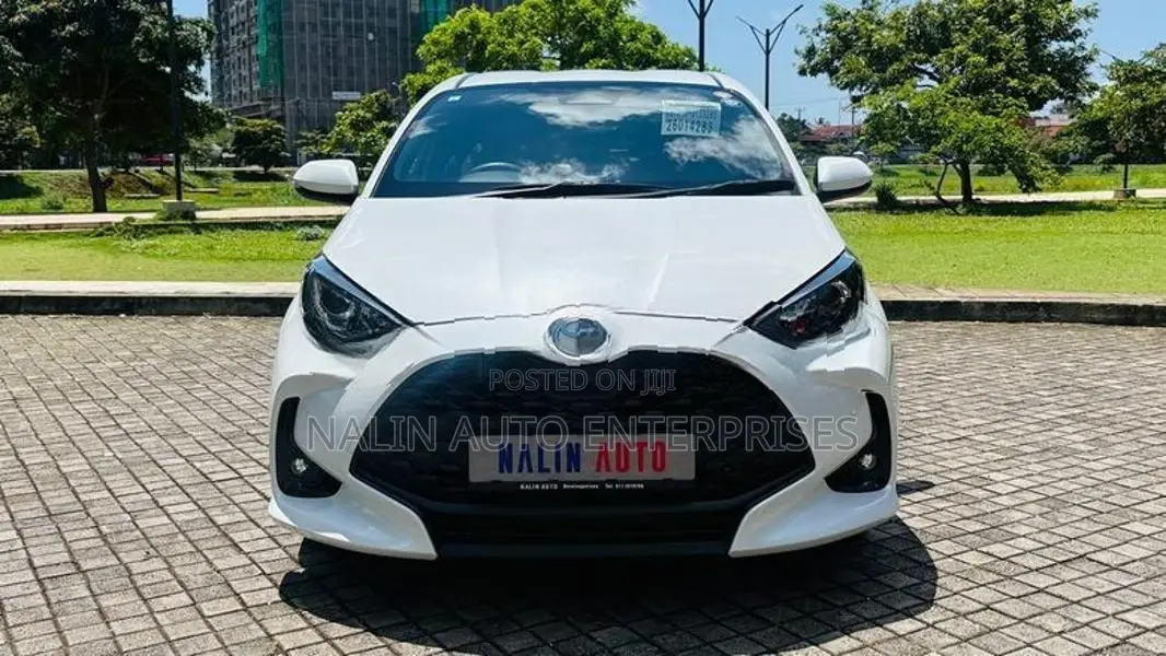 Toyota Yaris X Grade 2024