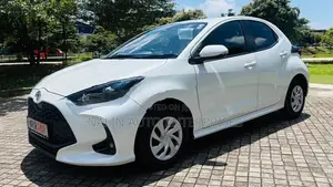 Toyota Yaris X Grade 2024