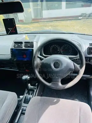 Suzuki Swift 2004