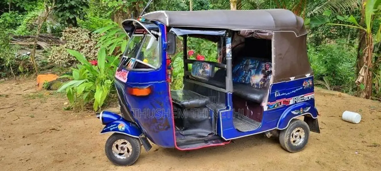 Bajaj RE 204 1997