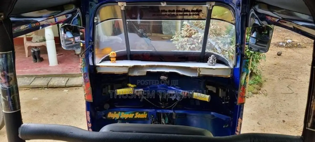 Bajaj RE 204 1997