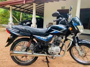 Bajaj CT100 2015