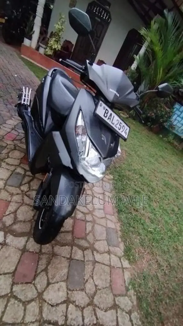 Honda Dio 2013