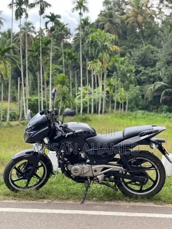 Bajaj Pulsar 180 2013