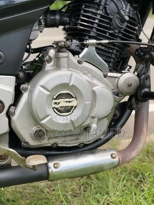 Bajaj Pulsar 180 2013