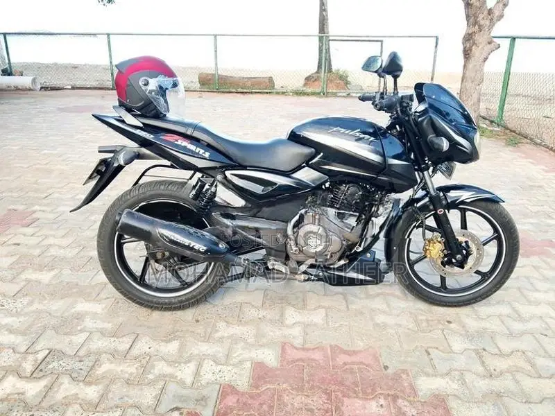 Bajaj Pulsar 150 2012