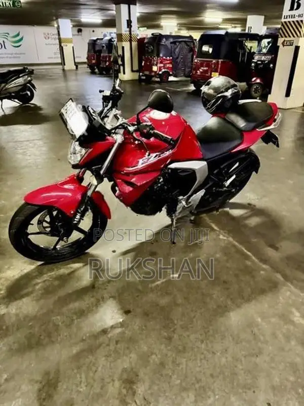Yamaha FZs V2 2016