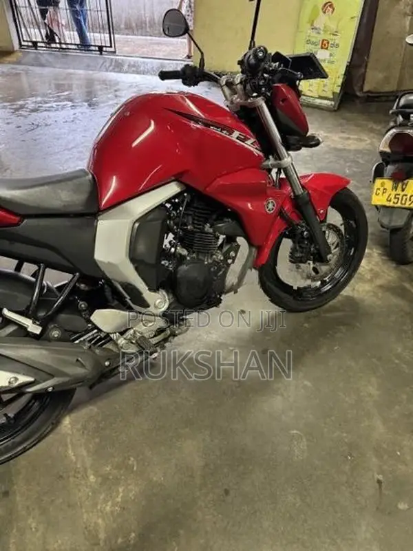 Yamaha FZs V2 2016