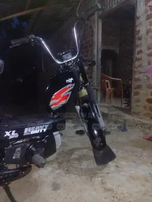 TVS XL 100 2015