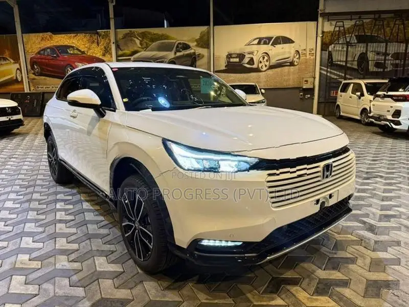 Honda Vezel Z Navi Package 2026