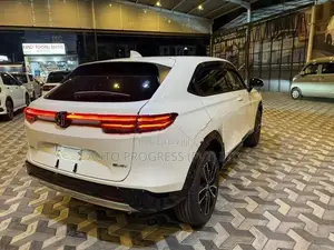 Honda Vezel Z Navi Package 2026