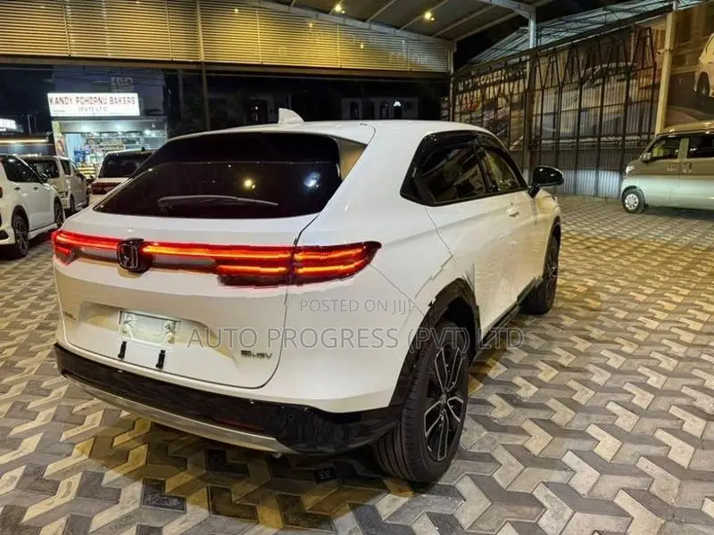 Honda Vezel Z Navi Package 2026