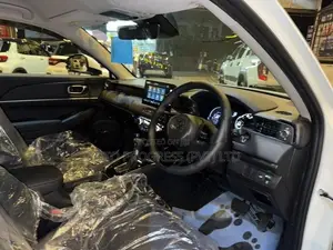 Honda Vezel Z Navi Package 2026