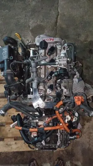 Toyota Aqua NHP10 Complete Engine