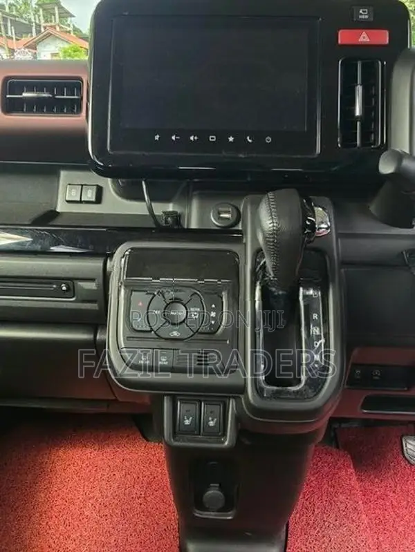 Suzuki Spacia Turbo 2024