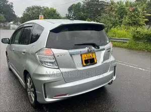 Honda Fit GP4 RS 2013