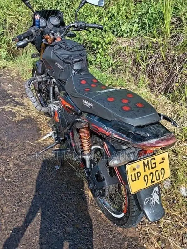 Bajaj Discover 125 2010