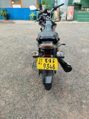 Bajaj Discover 125 2016