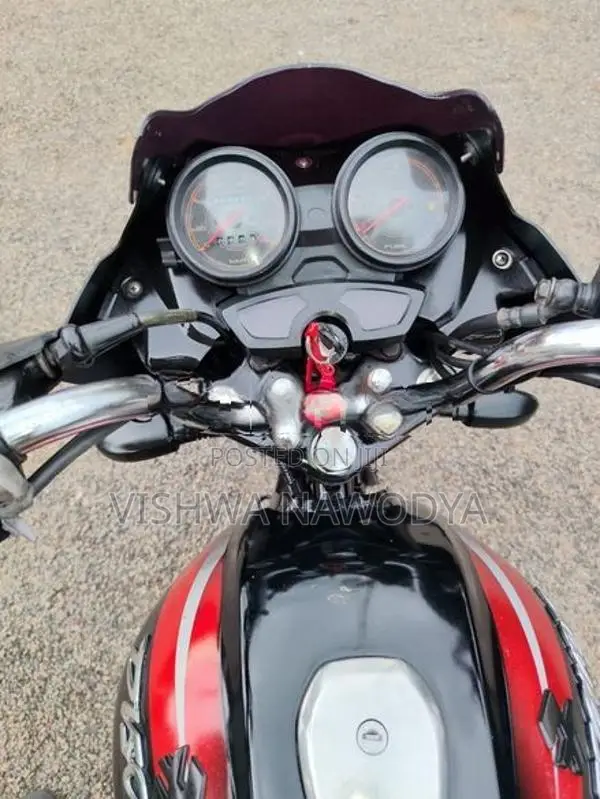 Bajaj Discover 125 2016