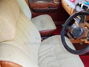 Nissan Bluebird 1982