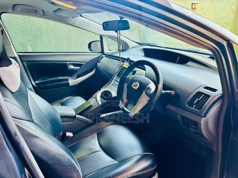 Toyota Prius 3rd Gen 2010