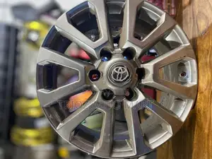Toyota Land Cruiser Prado 18 Alloy Wheel