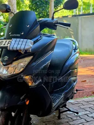 Suzuki Burgman 125 2020